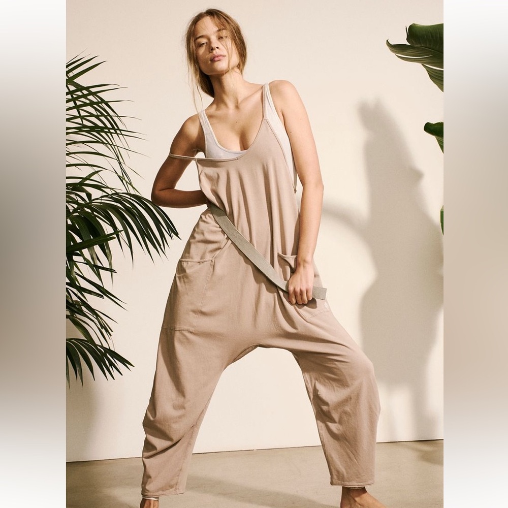 Free People Hot Shot Jumpsuit In Mocha Latte, Sz. XL, Preowned great condition!